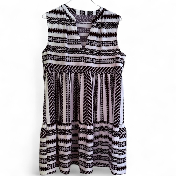 Cupshe Monochrome Patterned Mini Dress - Picture 5 of 8